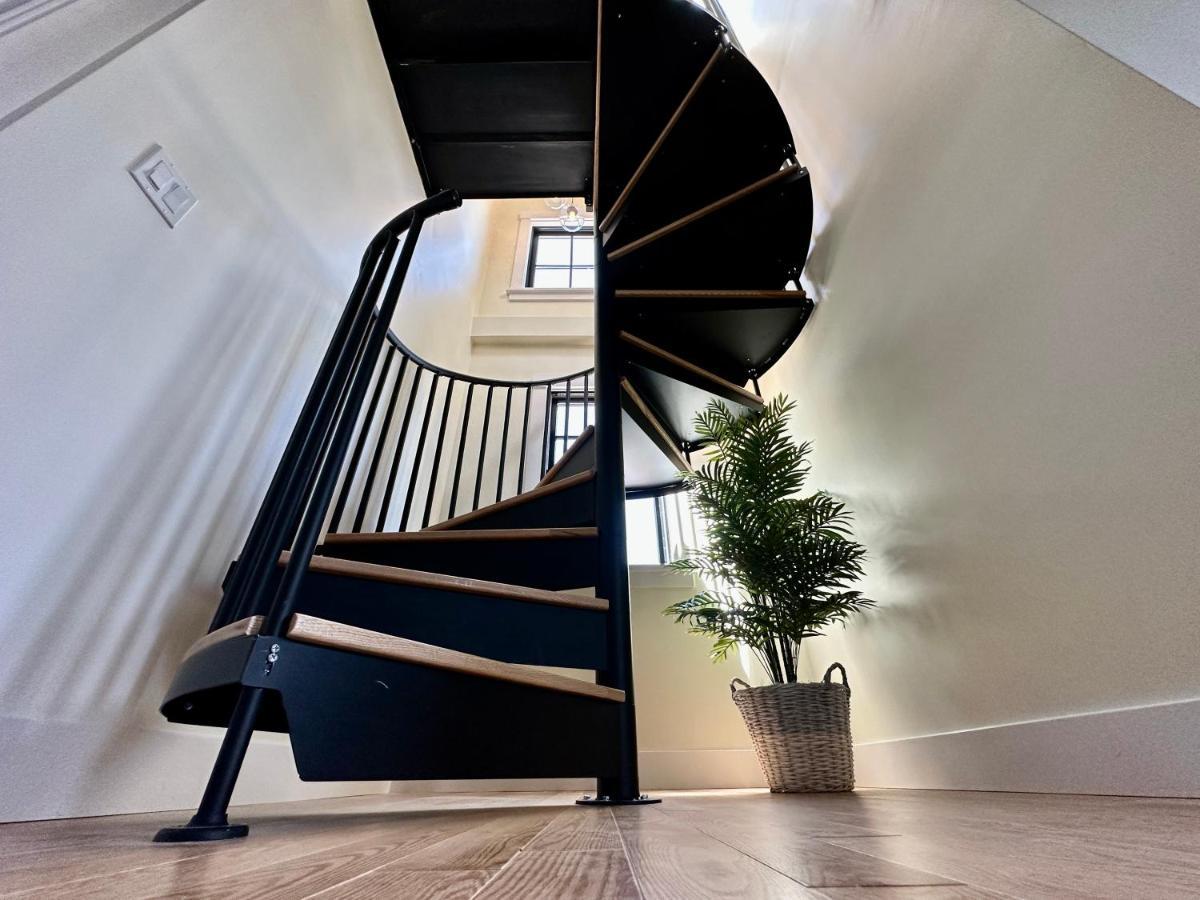 Willa Prime Location! Renovated House! 6 Bed4 Bath Newport Zewnętrze zdjęcie