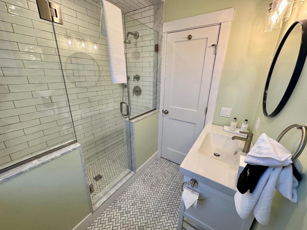 Willa Prime Location! Renovated House! 6 Bed4 Bath Newport Zewnętrze zdjęcie